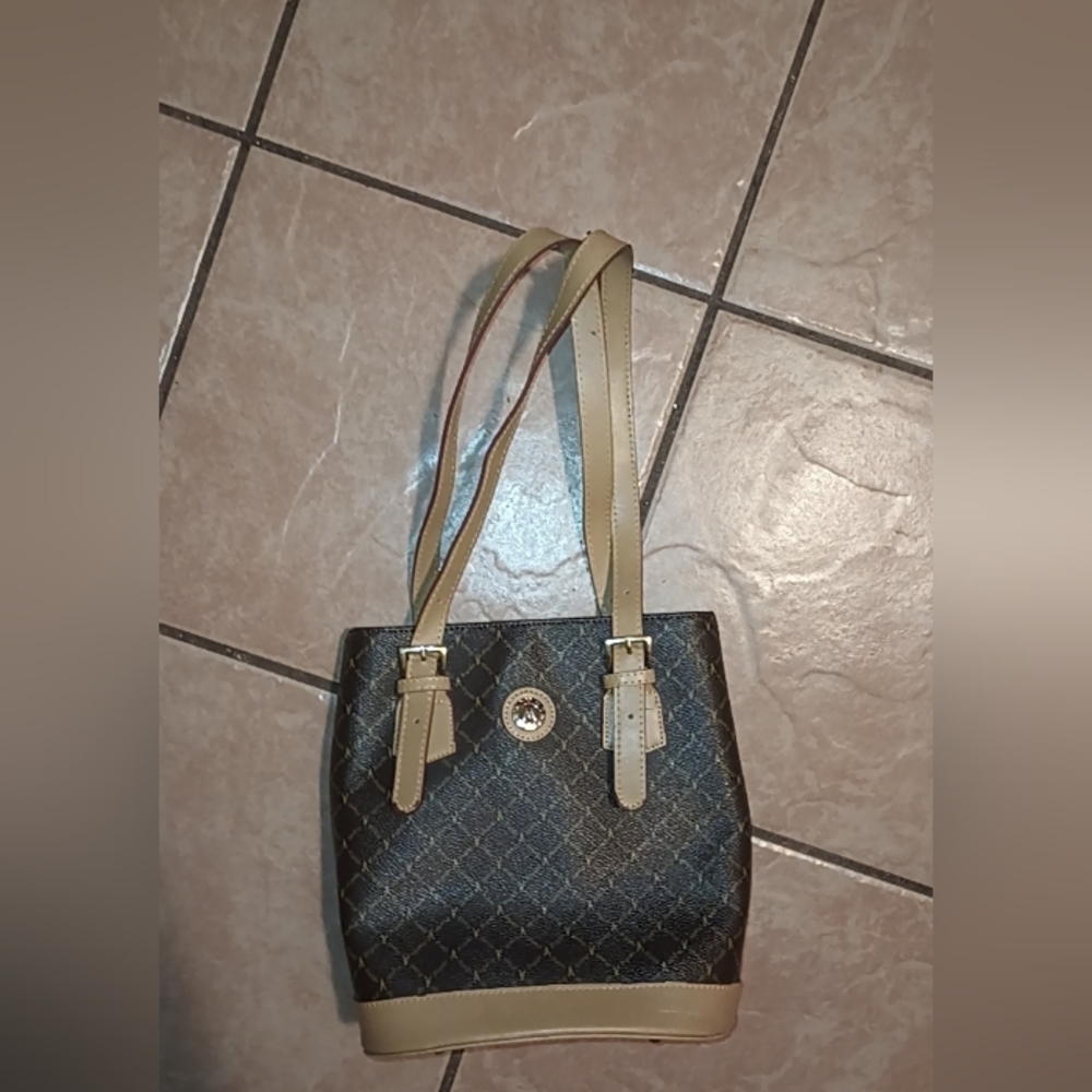 Purse - Picture 6 of 6
